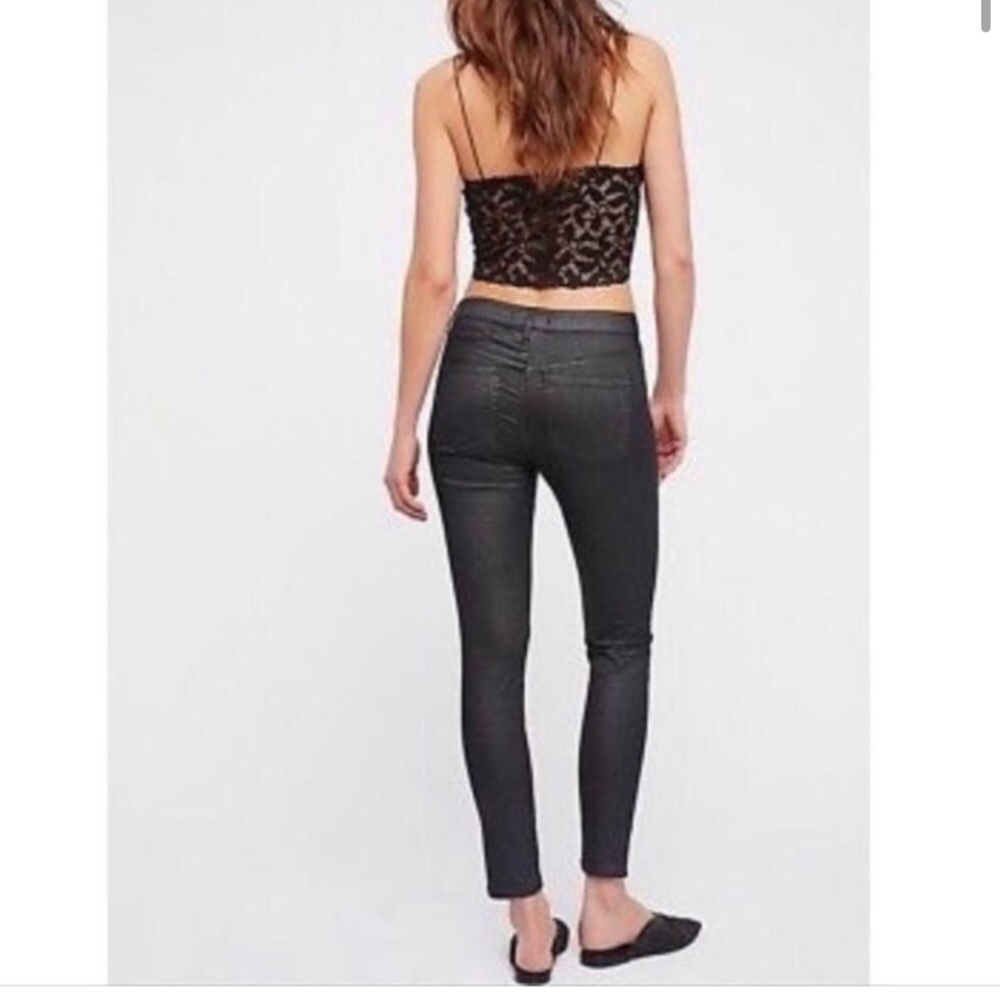 FREE PEOPLE Skinnies Jeans Waxed w/ Subtle Sparkle and Shine Plum Wine W27 NWOT